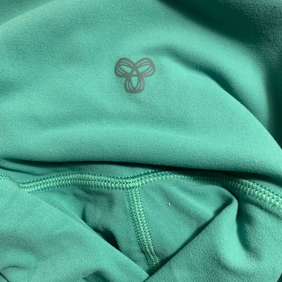 Aritzia Tna Butter Shorts in The Color Nature Green - Picture 4 of 4